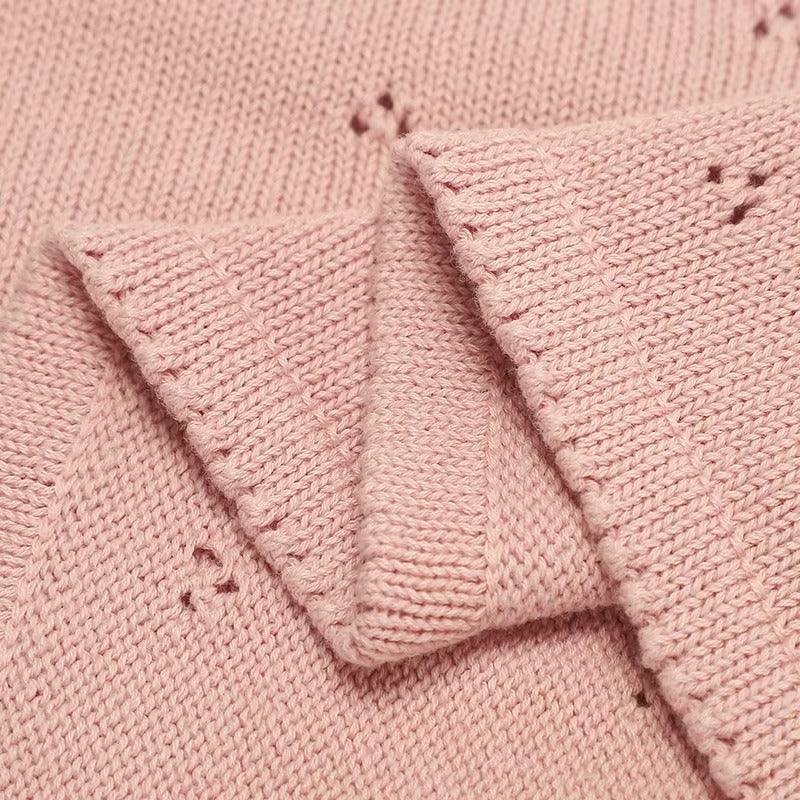 Lunara Soft Blanket: Delicate cotton for babies 