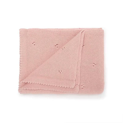 Lunara Soft Blanket: Delicate cotton for babies 